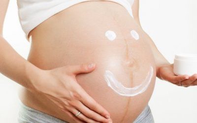 6 wskazówek, aby zmniejszyć rozstępy podczas ciąży